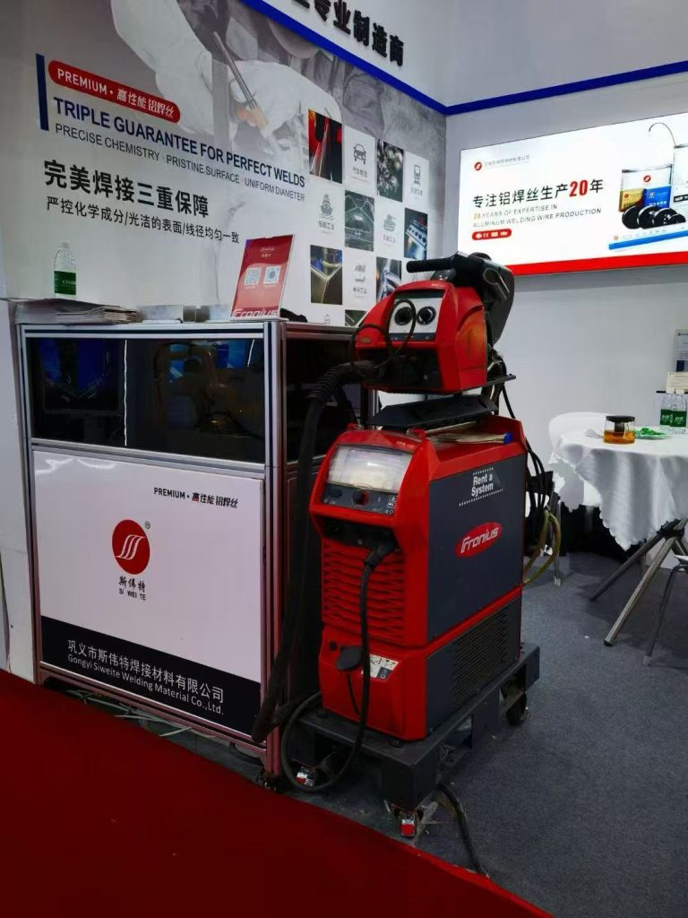 MIG welder for mig welding aluminum